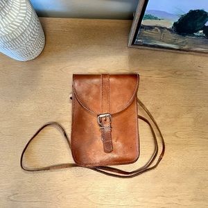 Jeffrey Laurence for Lawrence Bentley satchel